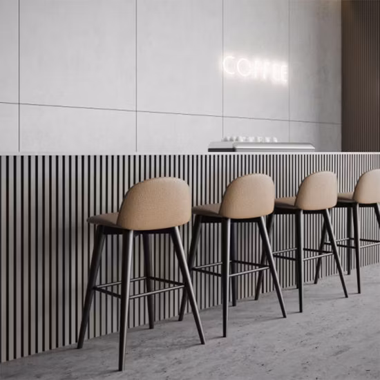 Akustikholz-Wandpaneel aus massiver Eiche