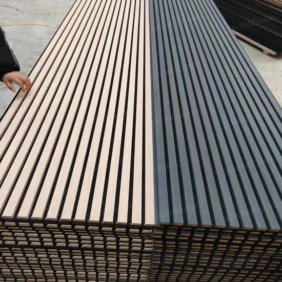 Natürliche Eichen-Latten-Wandverkleidung MDF WPC Haustier-akustische hölzerne Lattendeckenplatte